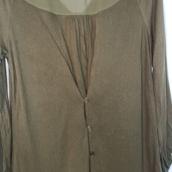 Cupid green blouse   - Picture 5 of 6